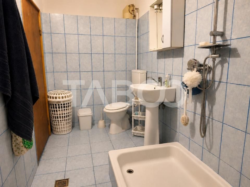 Apartament spatios la casa 97 mpu 3 camere 20 mp gradina pivnita – fotografia 9 din 18