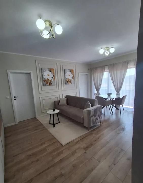 Apartament 2 camere ultrafinisat, balcon 8 mp și parcare | Baciu – fotografia 3 din 9