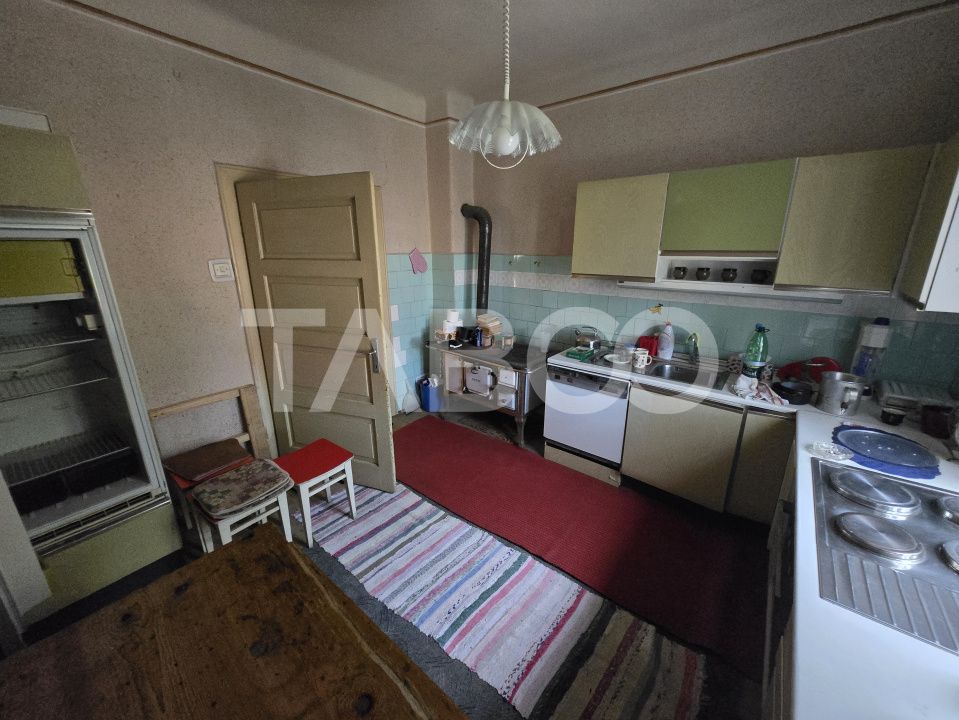 Casa de vanzare cu 3 camere 83 mp zona Piata Cluj Sibiu – fotografia 5 din 7