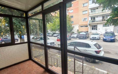 BIROURI- CABINETE, ZONA CENTRALA - 85 MP, PARTER