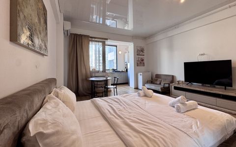 Studio de inchiriat cu vedere la mare + piscina | Mamaia Nord | Extrasezon