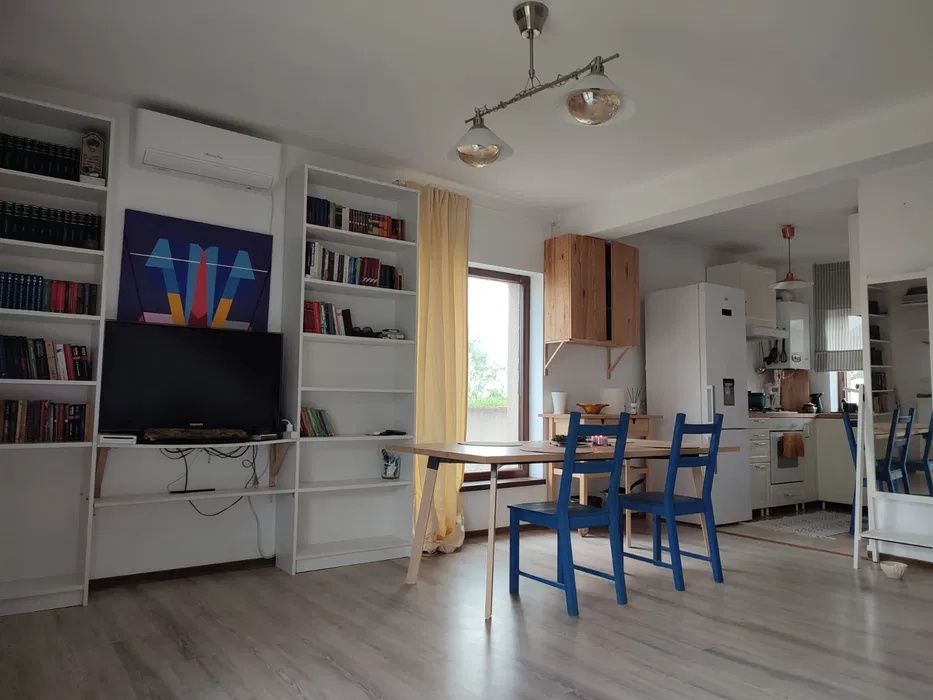 Casa Comuna Berceni | Curte proprie | Parcare | Spatiu Birouri – fotografia 7 din 9