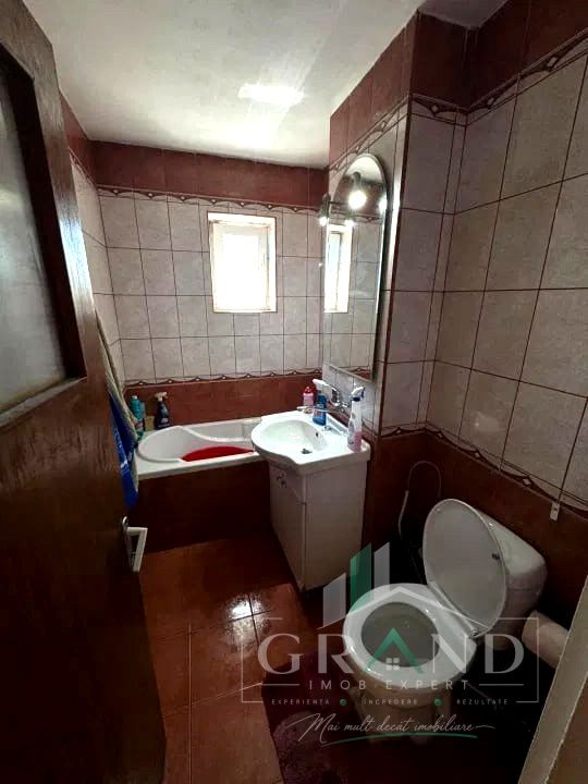 2 camere decomandat | 45 mp+balcon | Etaj 5/10 | Lift | Boxă | Grigorescu – fotografia 5 din 6