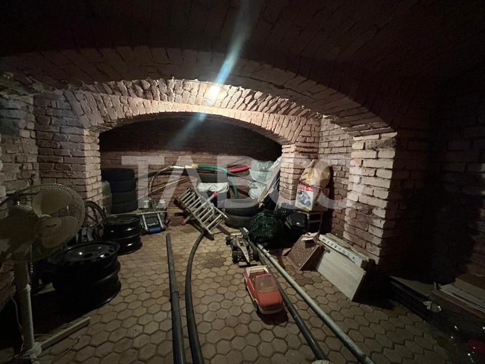 Casa 5 camere  individuala cu piscina incalzita acces auto Turnisor – fotografia 25 din 32