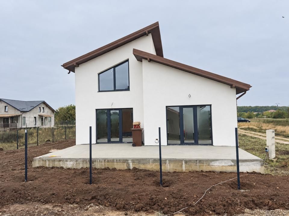 Vilă individuală Snagov | 4 camere | Teren 500 mp | Aproape de pădure – fotografia 3 din 15