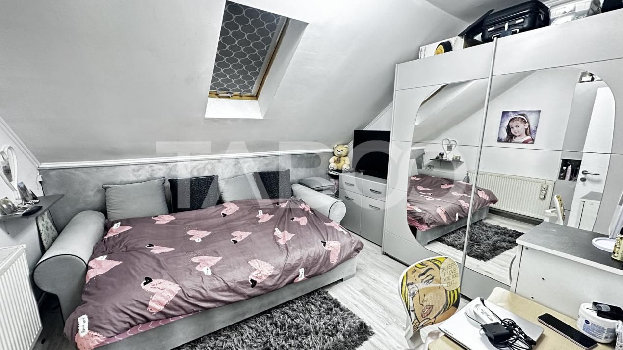 Apartament de vanzare 3 camere decomandate loc parcare Selimbar – fotografia 6 din 8