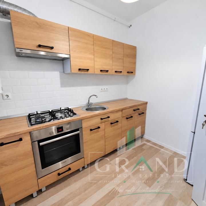 Garsoniera cocheta  37mp util |balcon 8mp | zona Sesul de Sus – fotografia 3 din 6