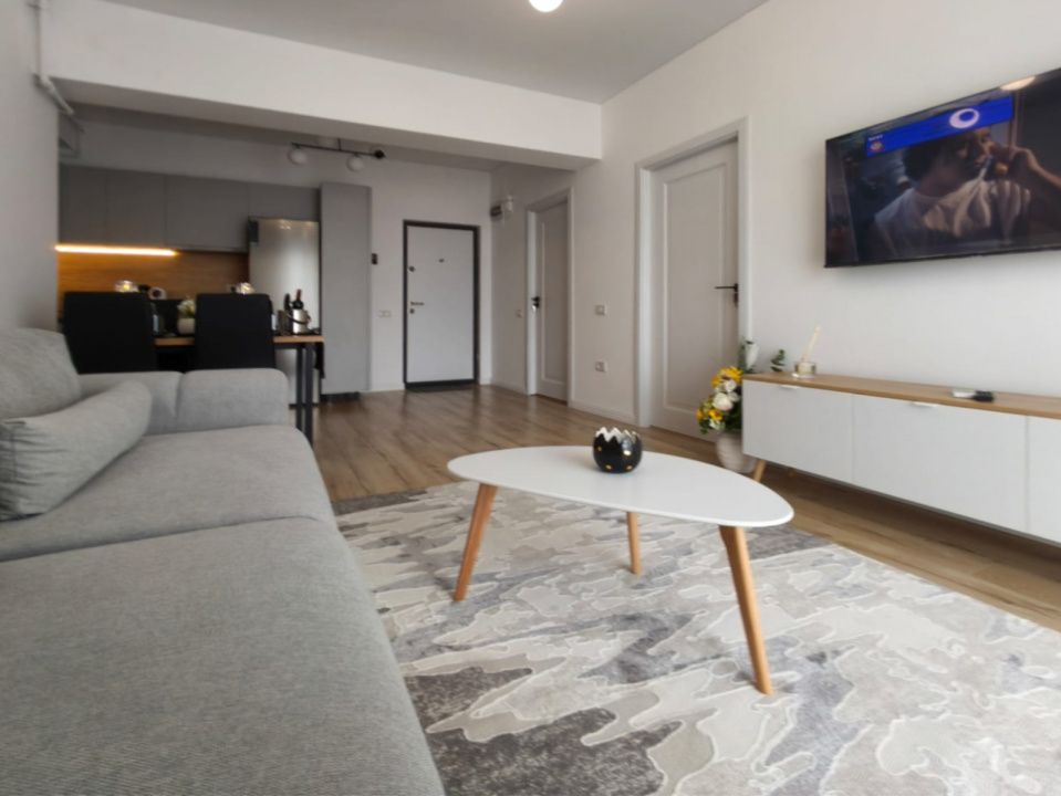 Apartament de închiriat-Xenero Mamaia N- 2 camere-complex cu piscina exterioară – fotografia 1 din 9