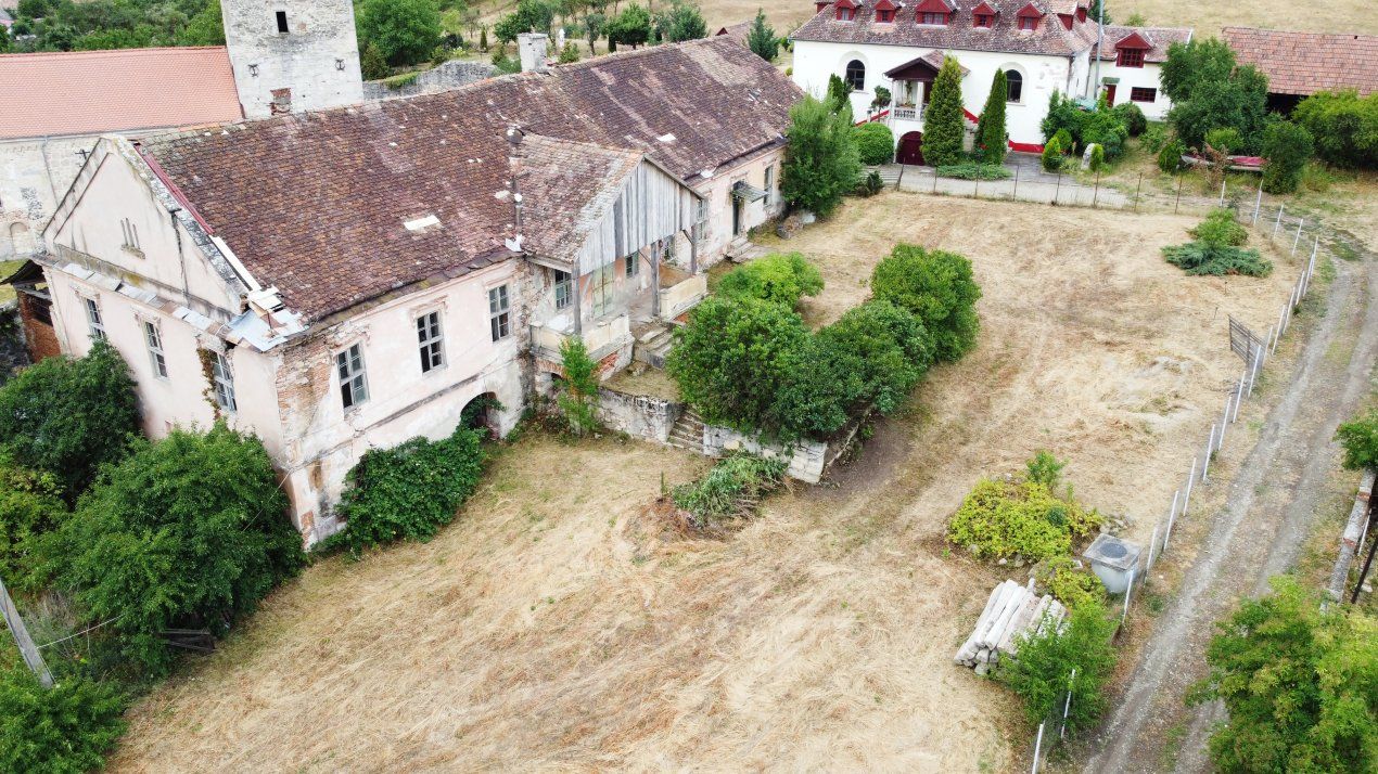 Istorie și potențial – Proprietate unică în Cricau, județul Alba – fotografia 7 din 15