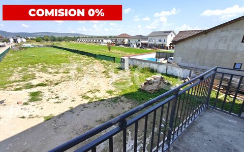 Apartament intabulat 3 camere balcon - etaj 1 - parcare - Comision 0