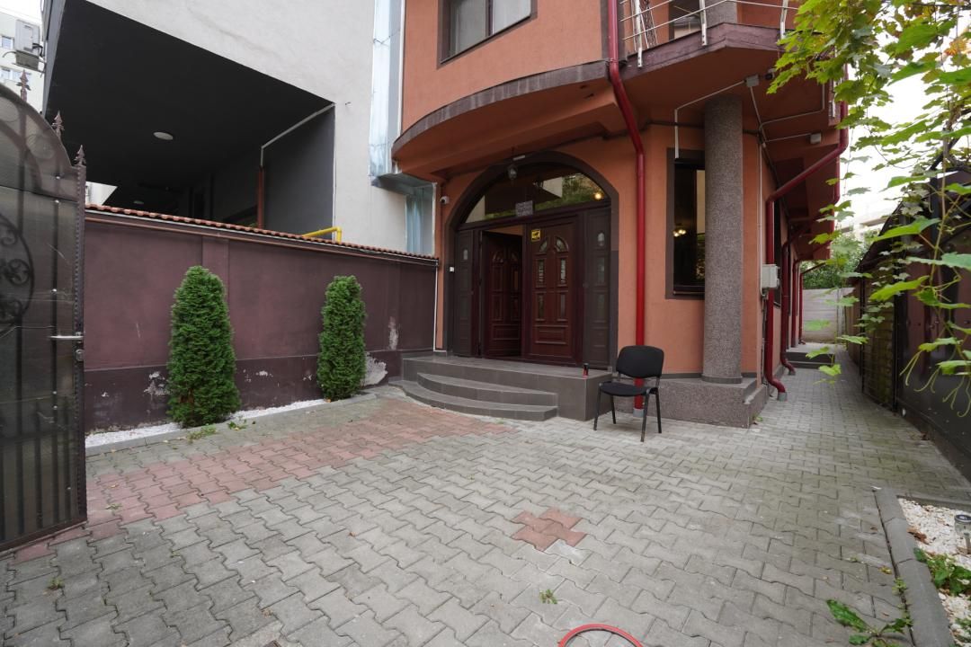 Inchiriere Vila |  Vitan Mall - Dristor | 7 Camere P+2+Curte+Parcare – fotografia 5 din 18