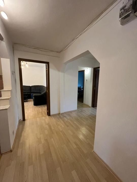 Apartament cu 4 camere, 81 mp, 2 băi și 2 balcoane | Câmpia Turzii – fotografia 8 din 9