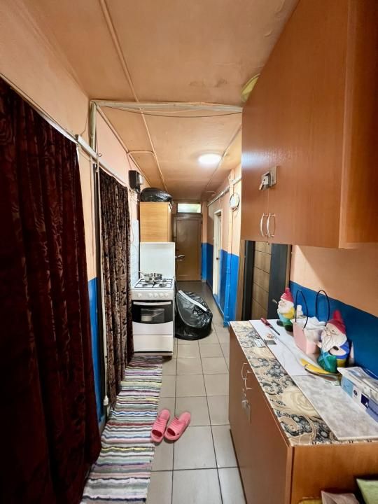 Garsoniera, 11 mp, etaj 1 - Zona Dambovita – fotografia 3 din 5