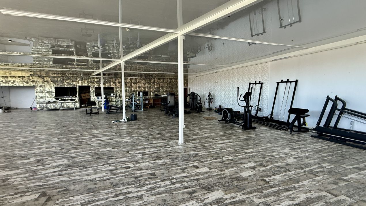 Spatiu comercial 435 mp stradal cu vitrina 36 m chiar pe DN39 Tuzla Costinesti – fotografia 15 din 16