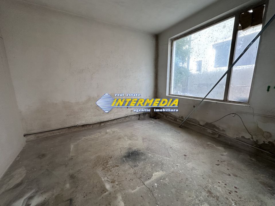 HALA DE INCHIRIAT I CENTRU I  SUPRAFATA 250 MP I ALBA IULIA I – fotografia 6 din 9