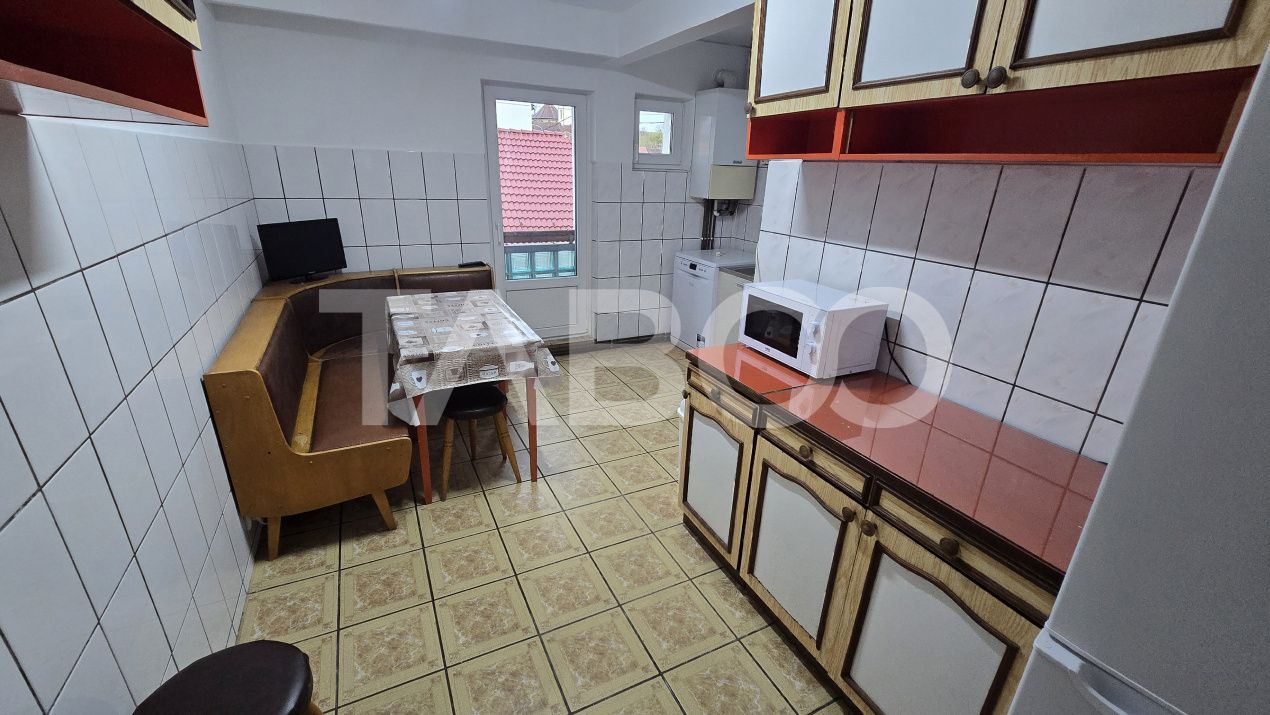 Apartament de inchiriat Central 3 camere balcon 2 bai mobilat utilat – fotografia 9 din 14