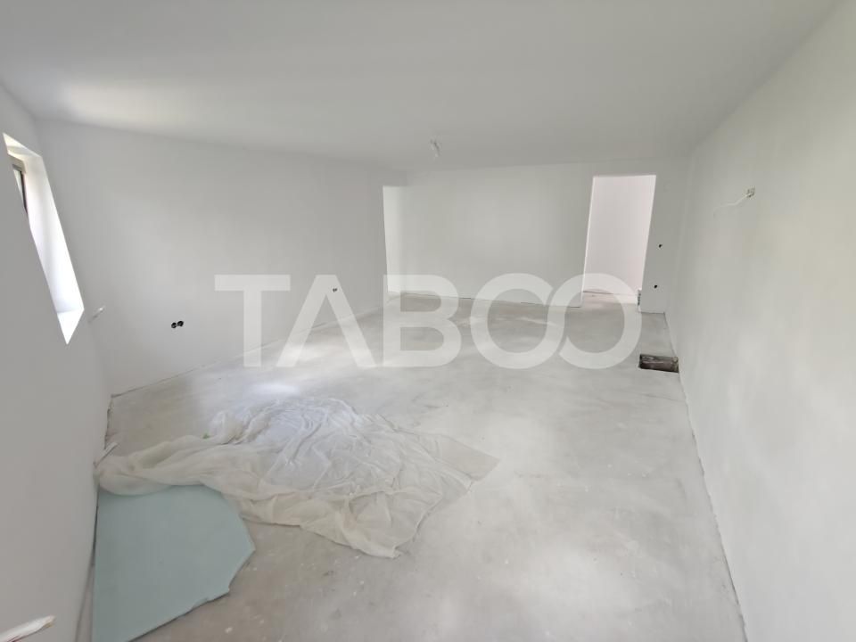 Casa spatioasa - aer curat si priveliste spre munti - teren 1203 mp – fotografia 28 din 29