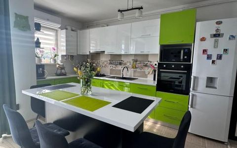 Apartament de vanzare 3 camere zona Tineretului!