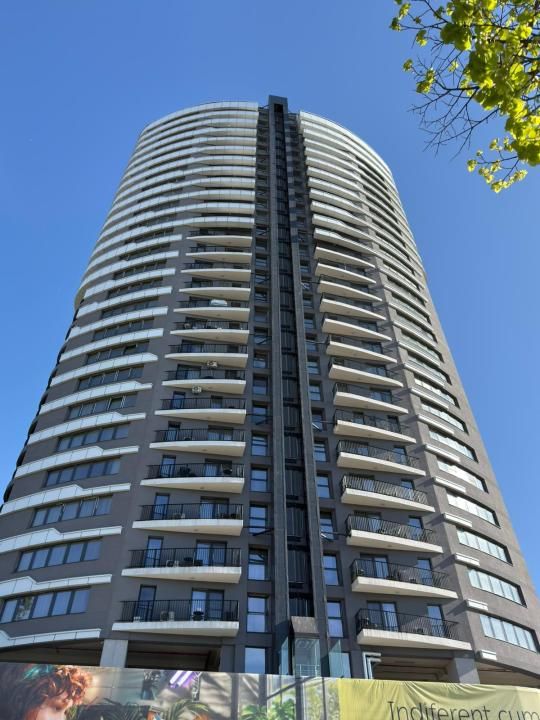 Apartament 2 camere, 52,16 mp, et. 21, West City Tower – fotografia 2 din 4