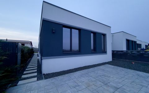 Duplex 4 camere, despartit prin dressing, 93mp, 360 mp teren in Urseni