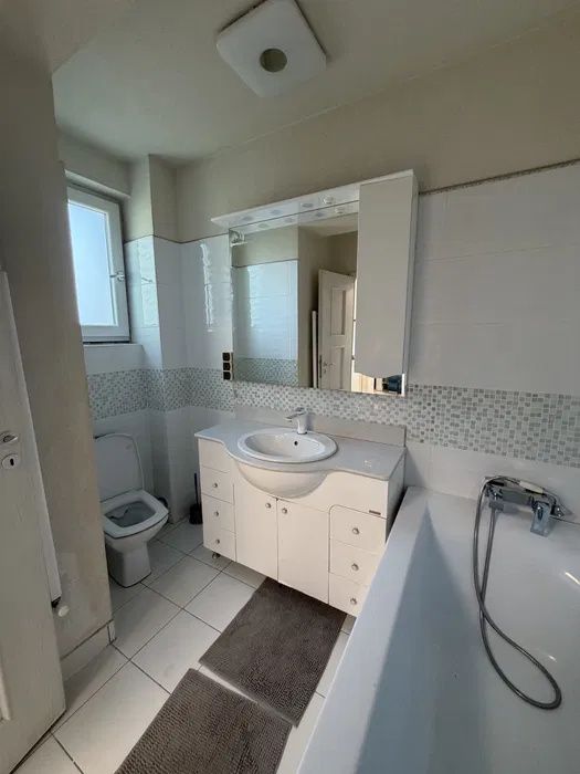 Apartament modern de inchiriat 3 camere 58mp  zona Floresti Eroilor – fotografia 7 din 8