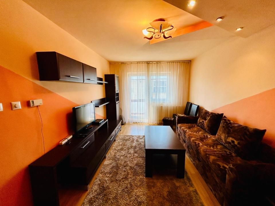 Chirie - Apartament 3 camere, etaj 2, zona Mihai Viteazu. – fotografia 3 din 11