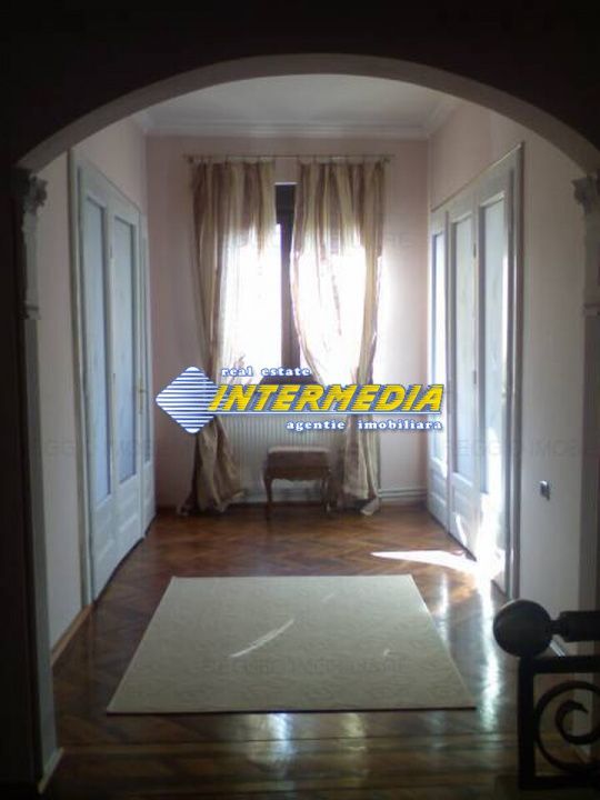 Casa de vanzare 5 camere Centru Alba Iulia – fotografia 7 din 10