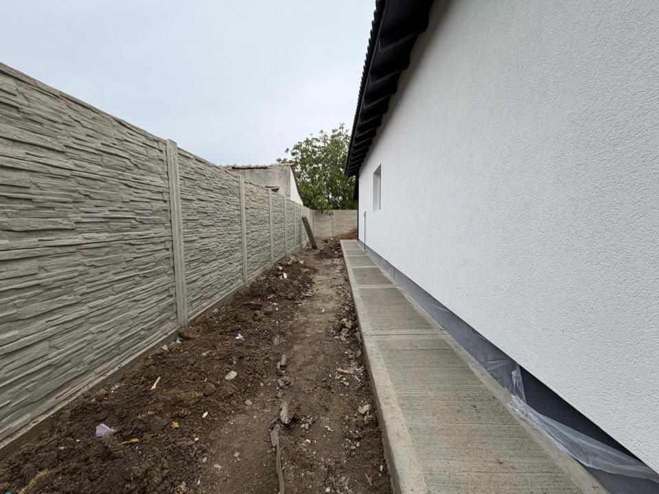 Duplex in Utvin | Parter | Toate utilitatile | Asfalt | Zona excelenta | – fotografia 8 din 9