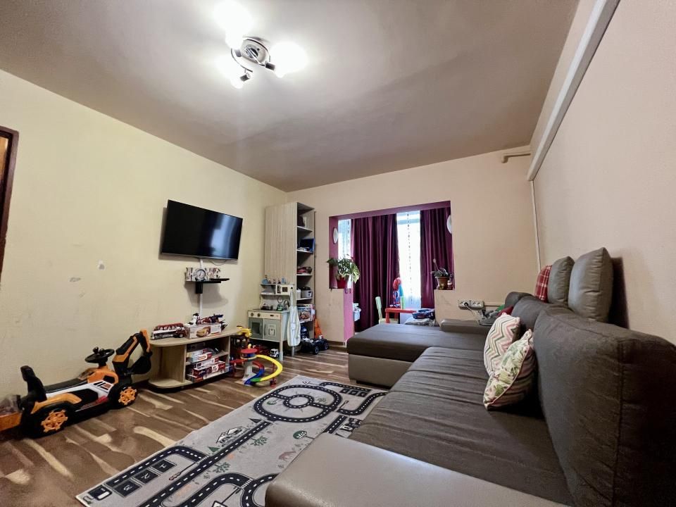Apartement 2 camere, parter, 50mp utili - zona Sagului – fotografia 3 din 10
