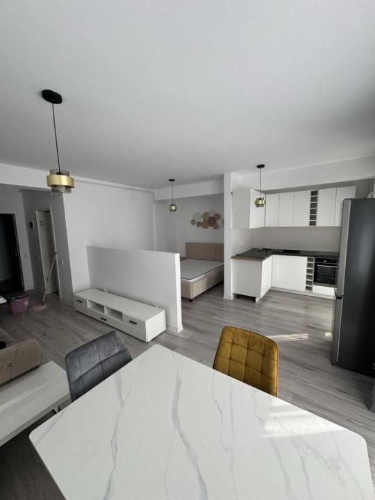 Apartament mobilat, 1 camera + nisa , etaj 2, parcare subterana  zona Terra! – fotografia 1 din 7