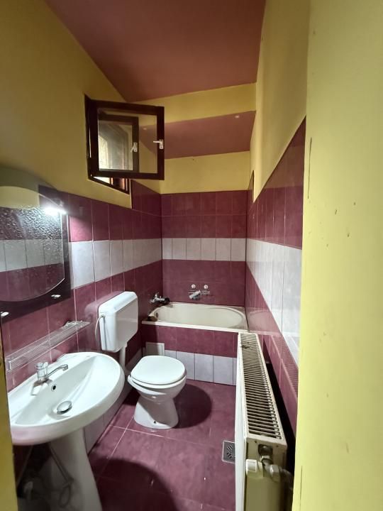 Apartament la curte comuna, 2 camere, 48 mp utili si teren 550 mp - Mehala – fotografia 6 din 8