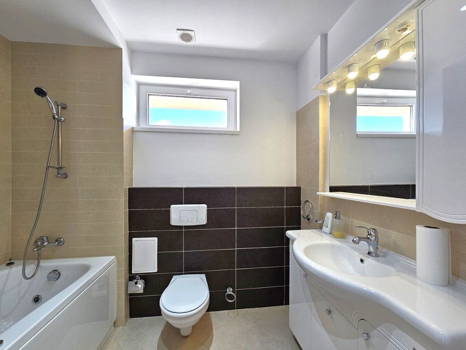 Baneasa Residential Park, 5 bedroom villa with courtyard, parking, garage – fotografia 19 din 34