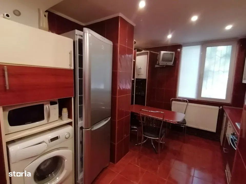 Vanzare apartament 3 camere decomandat, acte disponibile, Izvorul Trotusului – fotografia 6 din 10