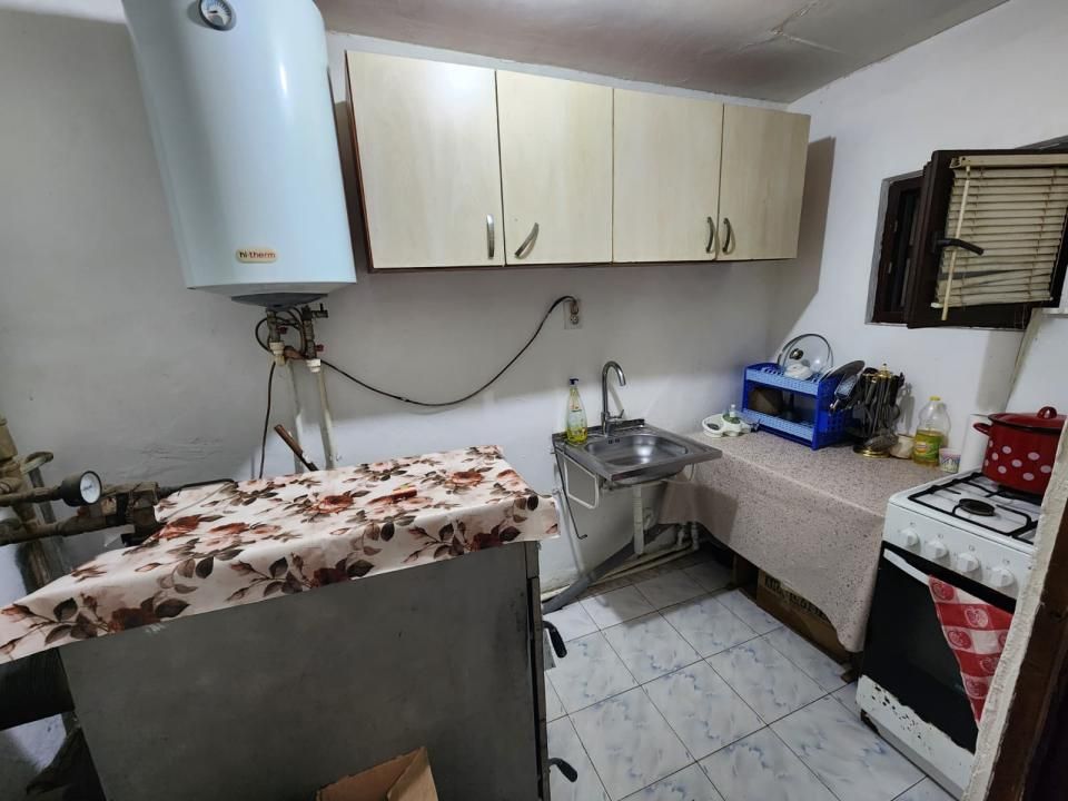 CASA INDIVIDUALA,4 CAMERE,CAPAT CUG - 110 mp utili, 513 mp teren – fotografia 7 din 18