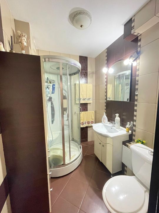Apartament 3 camere decomandat-Piata Nicolina-etaj intermediar – fotografia 6 din 7