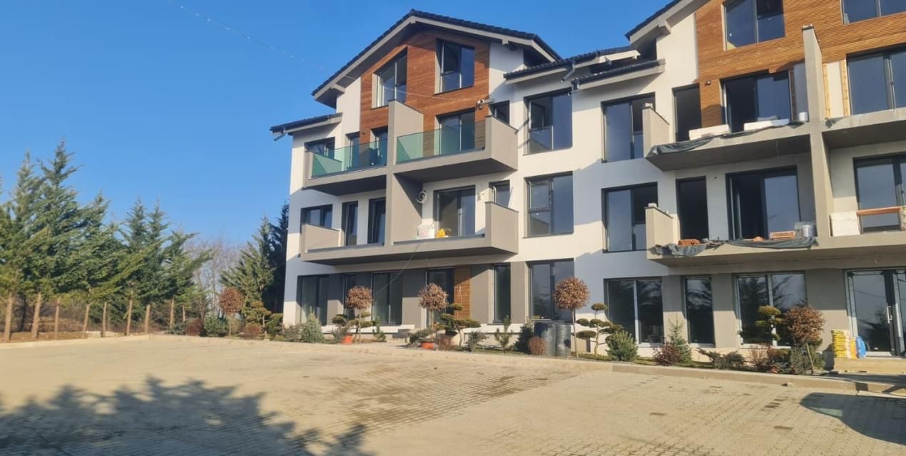 Apartament 3 camere, două băi, curte 50 mp -Natura la tine acasă! Cristian-SiBiU – fotografia 1 din 30