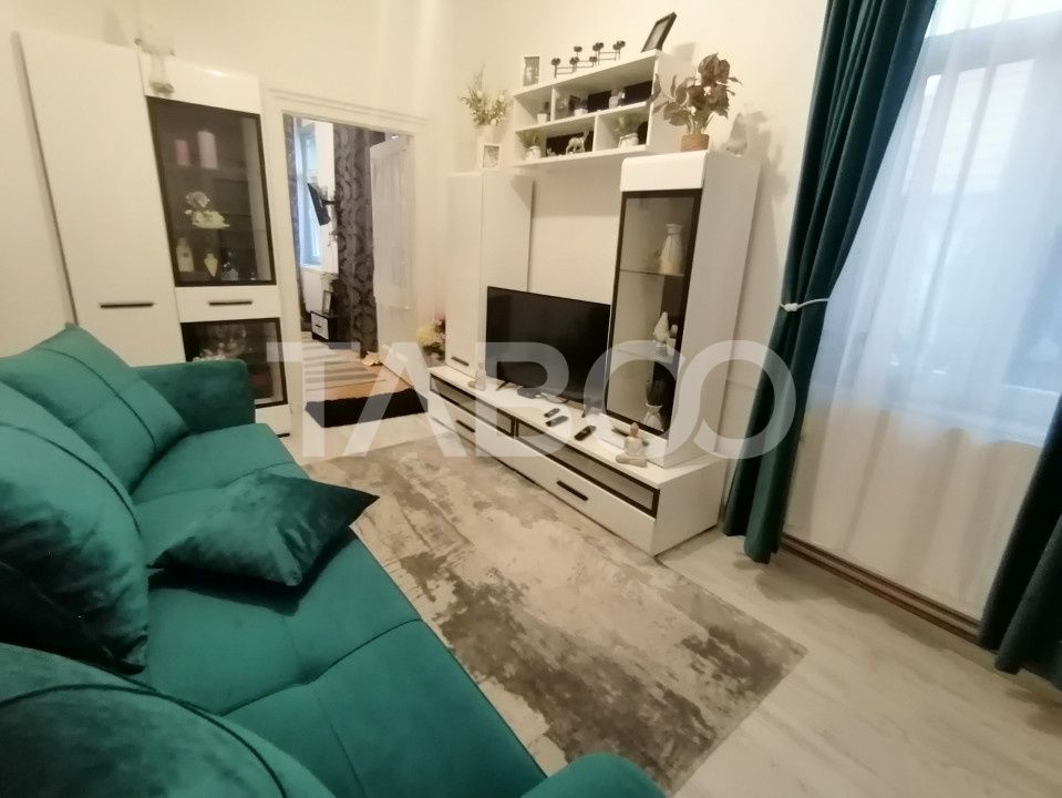 Apartament de vanzare cu 2 camere pivnita balcon Centrul Istoric Sibiu – fotografia 1 din 11