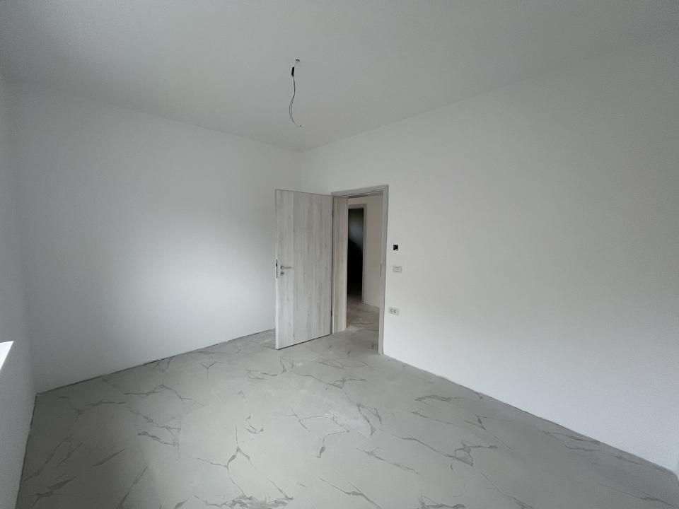 Duplex pe parter cu 3 camere - Mosnita Veche – fotografia 11 din 13