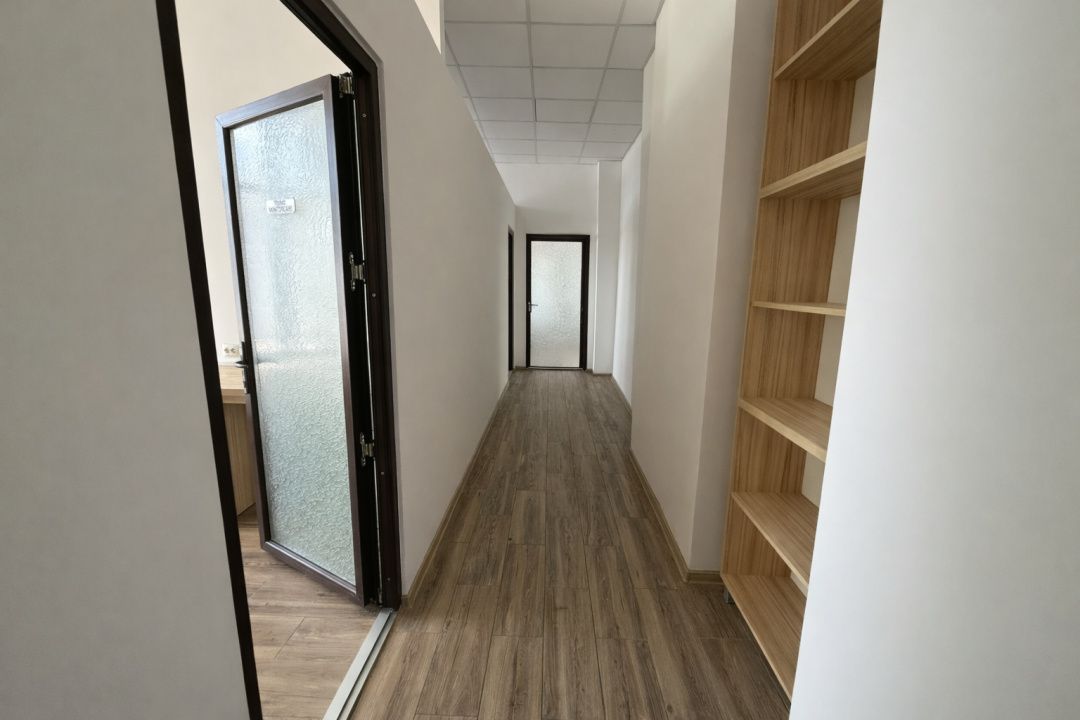 Spatiu comercial, 127  mp, Cartier Cornitoiu, Zona Unitatea Militara – fotografia 3 din 9
