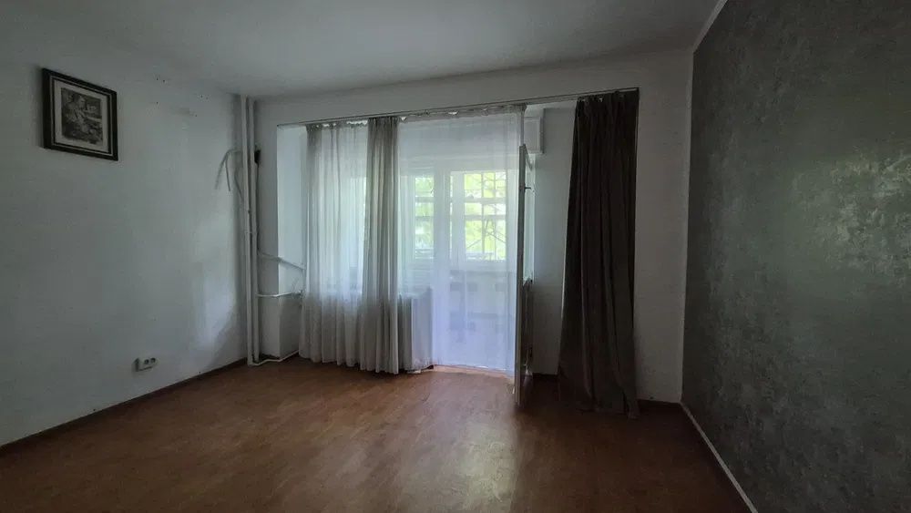 3 Camere de inchiriat | Decebal | Metrou | Nemobilat – fotografia 3 din 8