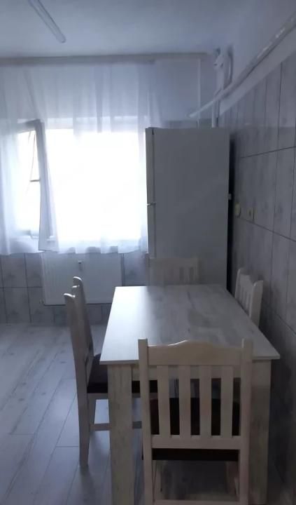 3 Camere de inchiriat | Drumul Taberei | Metrou | Mobilat – fotografia 7 din 9