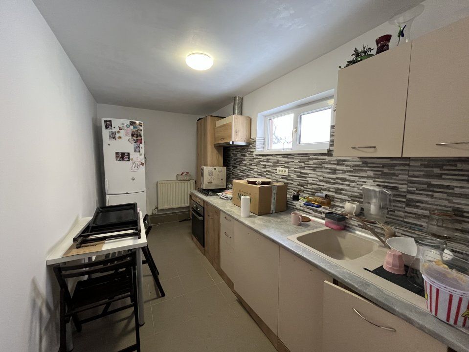 Casa la sol,3camere constructie mixta,renovata,mobilata,utilata,Valu lui Traian! – fotografia 7 din 9