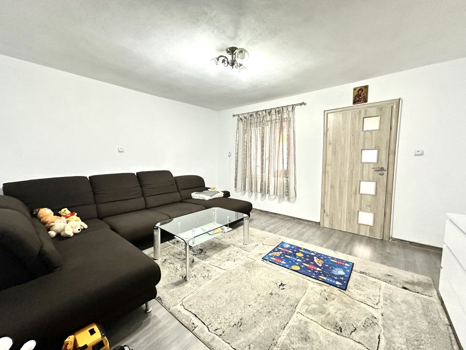 Casa individuala, 5 camere, 150 mp, 740 mp teren - Timisoara – fotografia 1 din 12