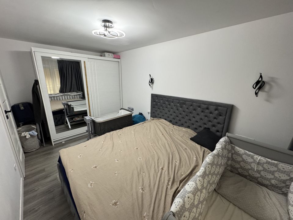 🏡 Apartament cu 3 camere de vânzare în Năsăud - zona centrală, parter – fotografia 6 din 8