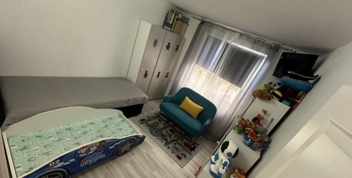 3 Camere de vanzare | Salajan | Metrou | Boiler |  Renovat – fotografia 7 din 8