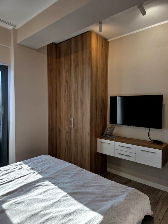 Apartament 3 camere zona Delfinariu – fotografia 11 din 18