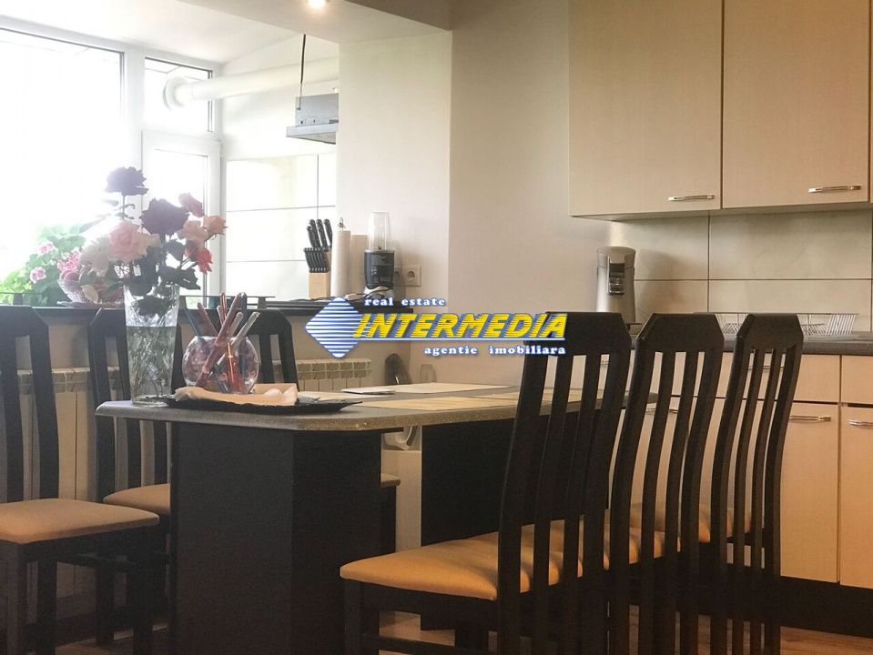 APARTAMENT 2 Camere Decomandate I Etaj 1 I Zona CETATE M-uri I Mobilat Complet – fotografia 8 din 15