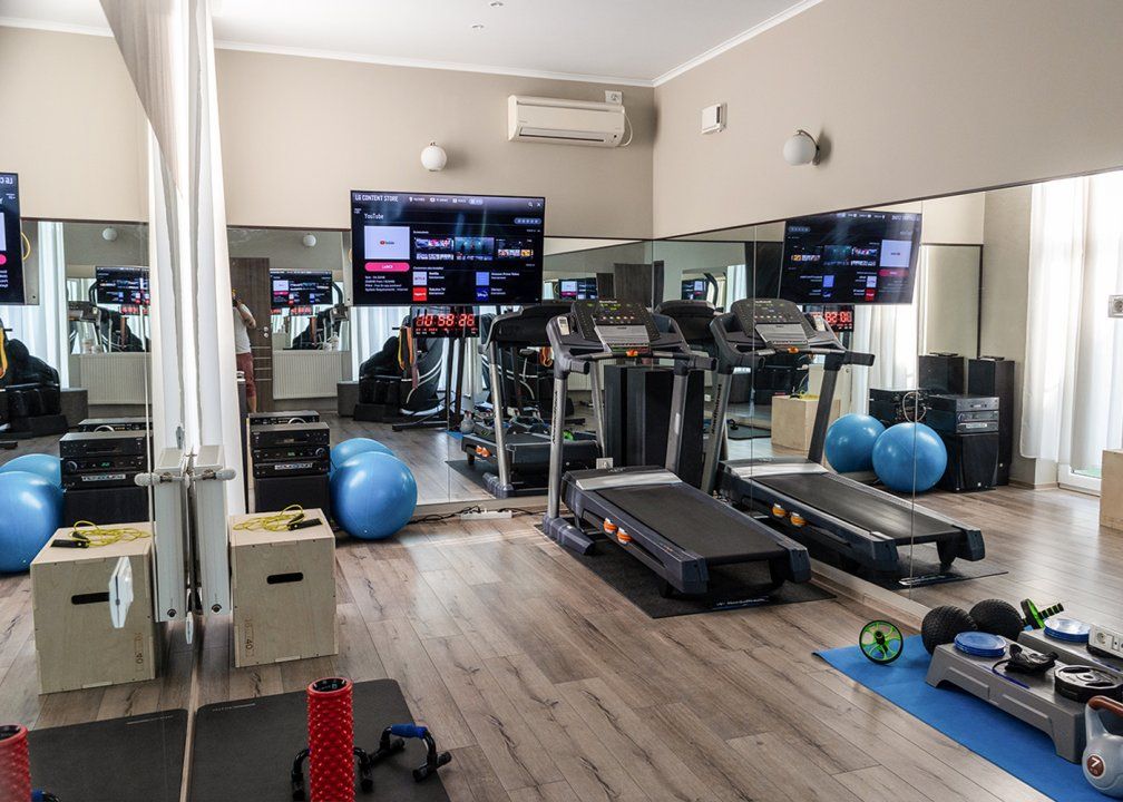 Private Estate lângă București | Vilă, Piscină & Sport Court – fotografia 14 din 48