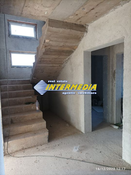 Casa noua de vanzare in Alba Iulia cu 4 camere semifinisata cu apa gaz curent – fotografia 4 din 13