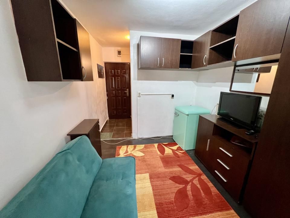 Garsoniera , 11 mp, mobilata si utilata - Zona Dacia – fotografia 3 din 4